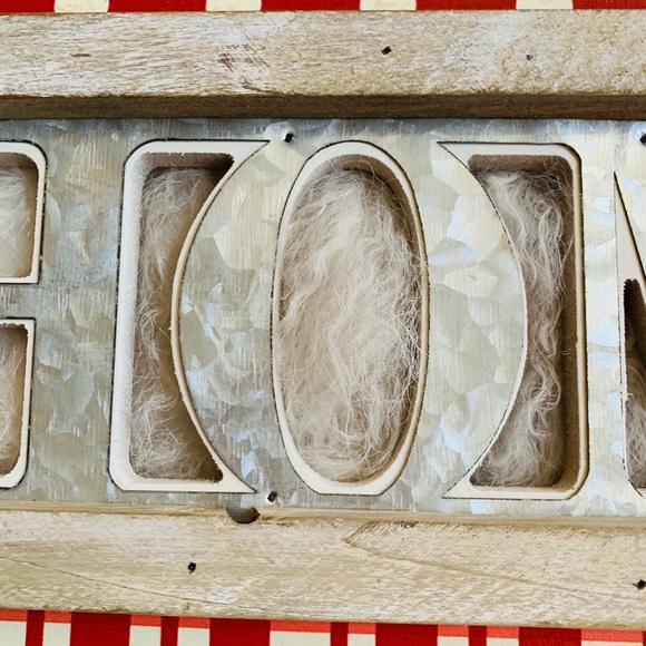 Heart H-O-M-E Sign - Picture 2 of 8